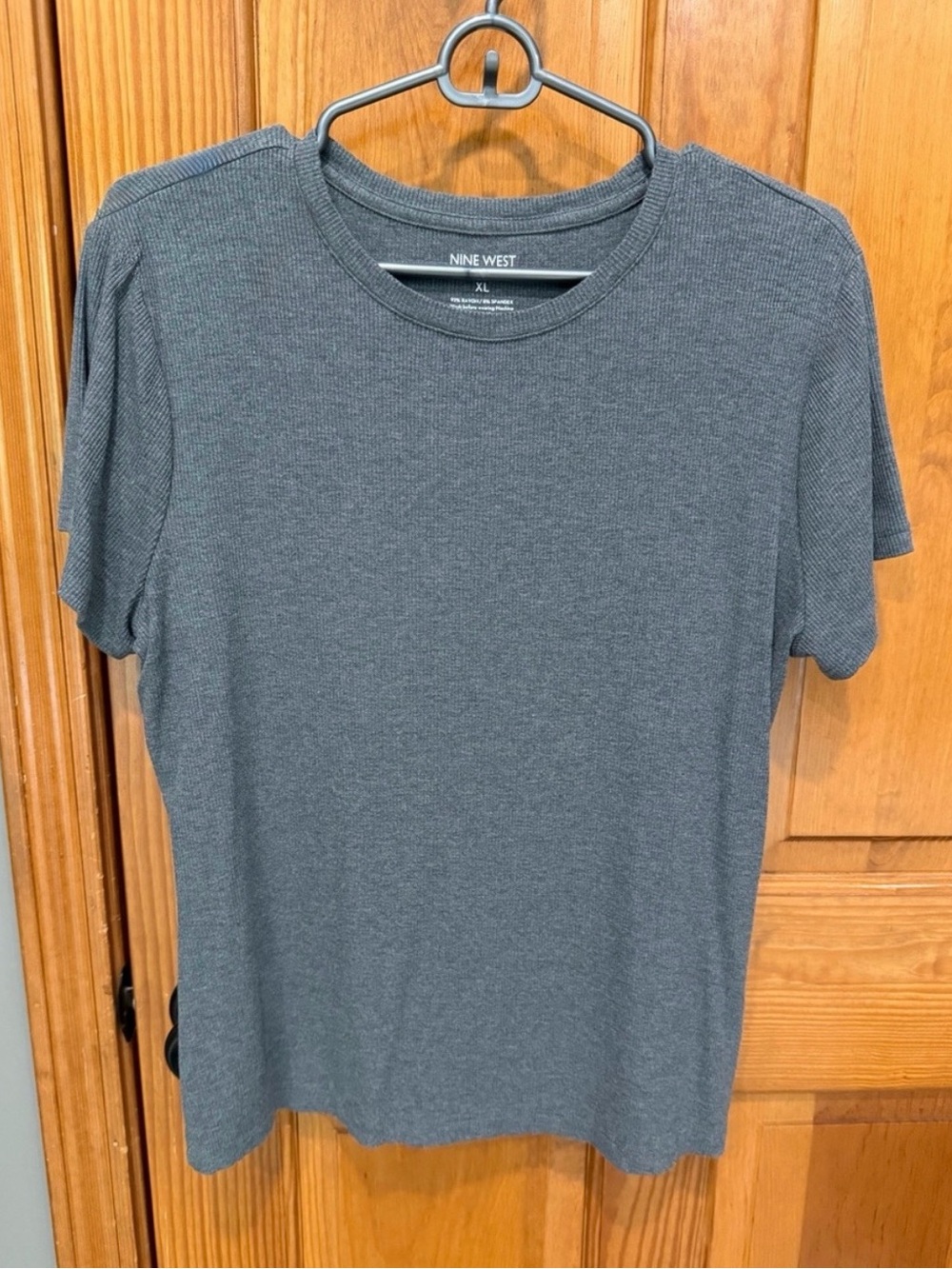 Women's Nine West Fitted Ribbed Crewneck Top- XL